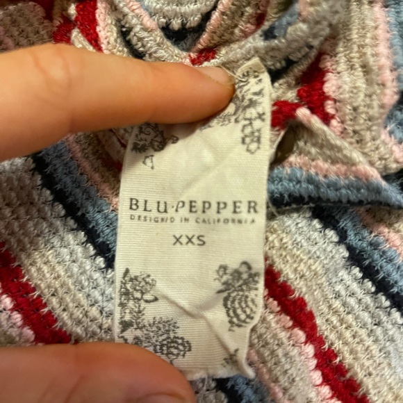 Tank top - Picture 2 of 3